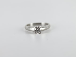 Bague Solitaire or blanc brillant