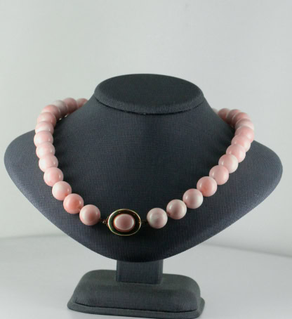 Collier de 36 boules corail peau d'ange