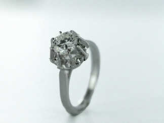 Solitaire diamant en or blanc 18 K